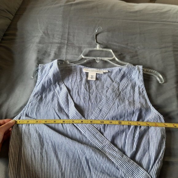 H&M L.O.G.G Blue Cotton Seersucker Striped Tie Wrap Dress - Size 4 - Picture 13 of 16